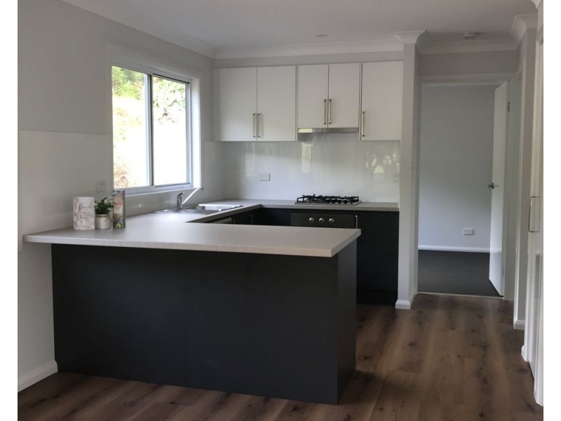 4b Jade Close, Emerald Beach NSW 2456