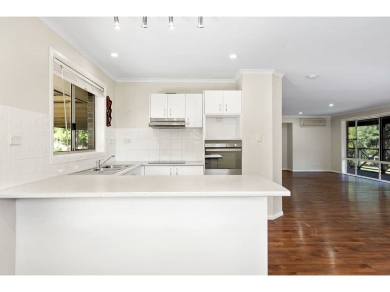 4 Topaz Drive, Emerald Beach NSW 2456