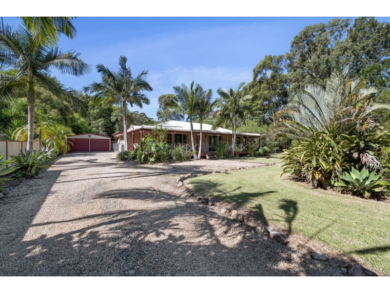 4 Topaz Drive, Emerald Beach NSW 2456