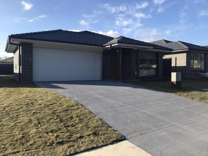 5 Sandcastle Drive, Sandy Beach NSW 2456