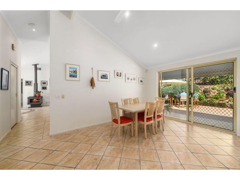 17 Colonial Court, Moonee Beach NSW 2450