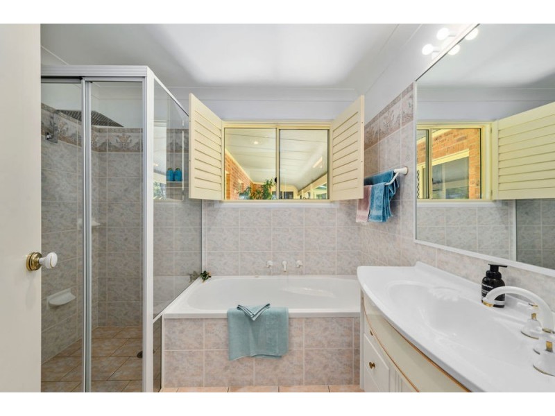 17 Colonial Court, Moonee Beach NSW 2450