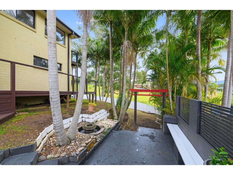 6 Woodswallow Close, Boambee East NSW 2452