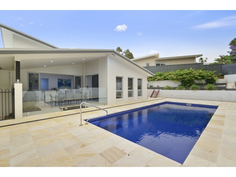 17 Ballantine Drive, Korora NSW 2450 Excel Property Agency Sold
