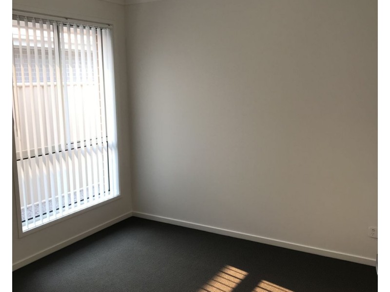 11 Serenity Bay Road, Emerald Beach NSW 2456