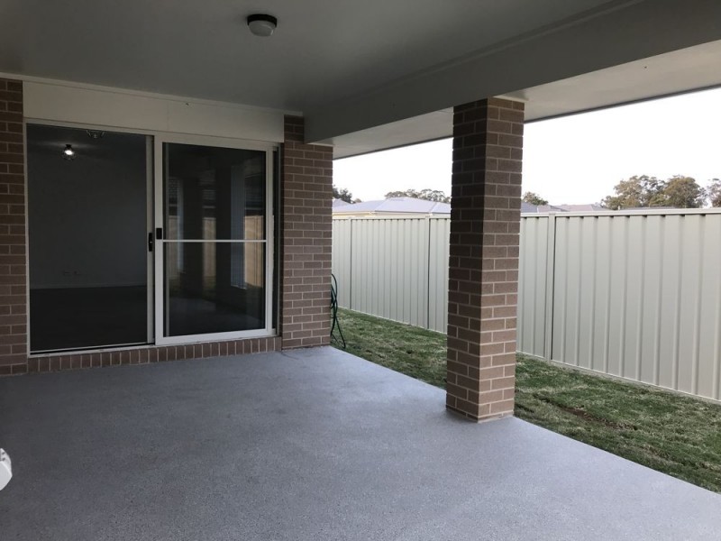 11 Serenity Bay Road, Emerald Beach NSW 2456