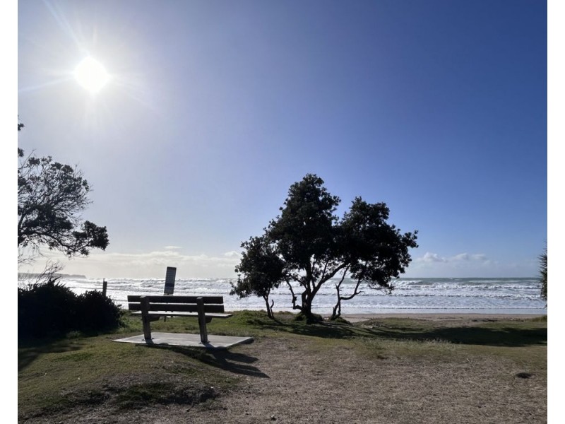 1B Nature Drive, Emerald Beach NSW 2456