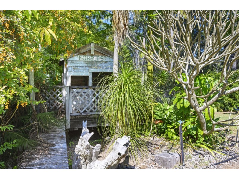 49 Fairview Road, Sapphire Beach NSW 2450