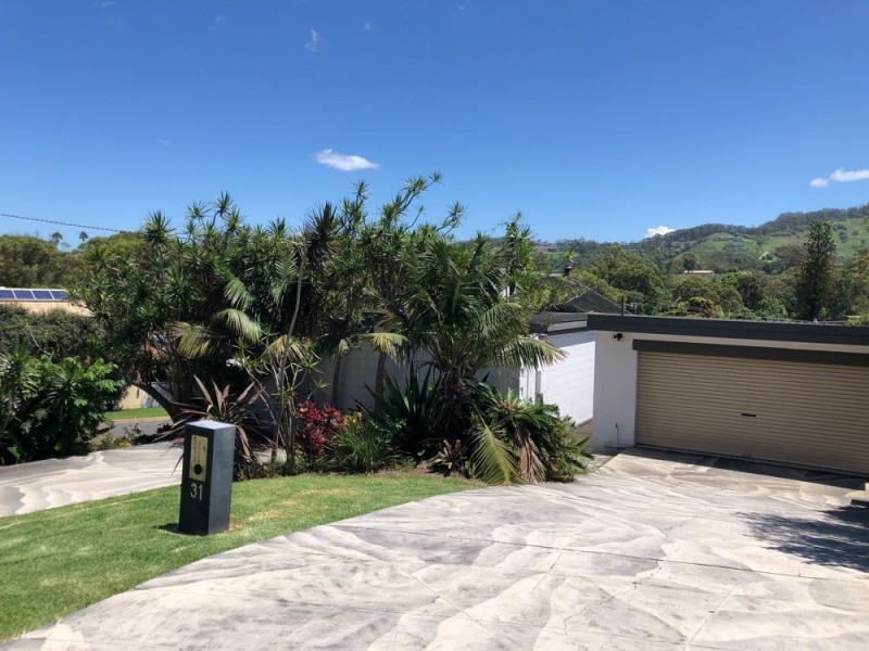 31 Elouera Drive, Sapphire Beach NSW 2450