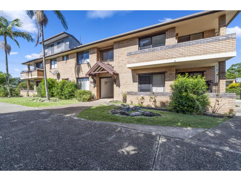 2/61 Azalea Avenue, Coffs Harbour NSW 2450