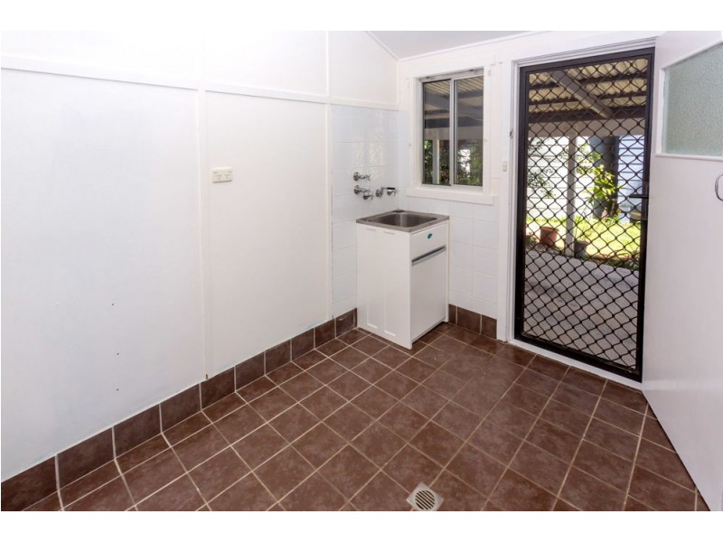 5 Reicks Close, Sapphire Beach NSW 2450