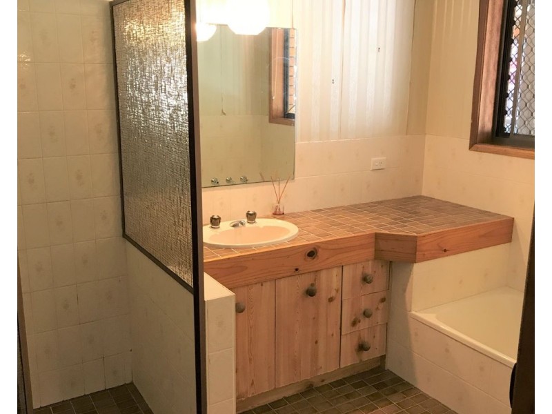 49 Finch Crescent, Coffs Harbour NSW 2450