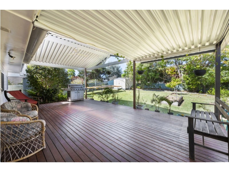 15 Wansborough Avenue, Moonee Beach NSW 2450
