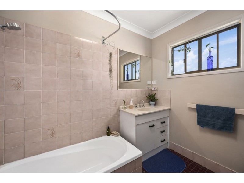 13 Wansborough Avenue, Moonee Beach NSW 2450