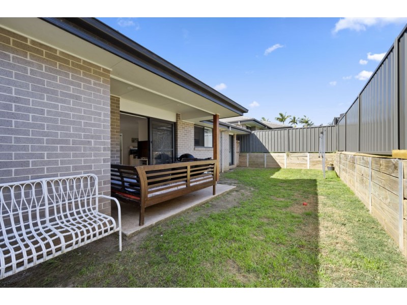 4/15 Sullivans Road, Moonee Beach NSW 2450
