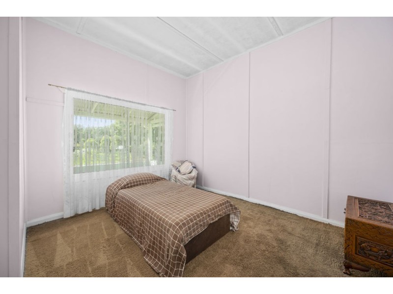 4 Andren Close, Bonville NSW 2441