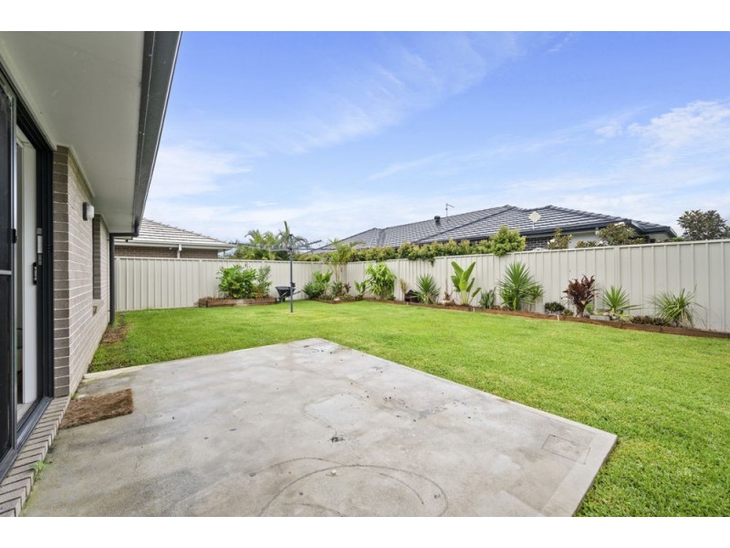 15 Waterways Drive, Sandy Beach NSW 2456