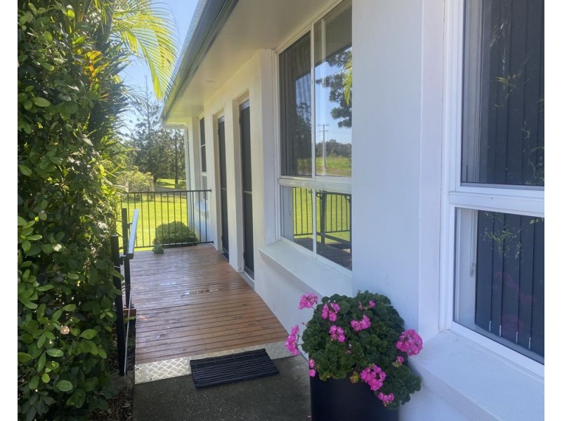 8/4114 Giinagay Way, Urunga NSW 2455
