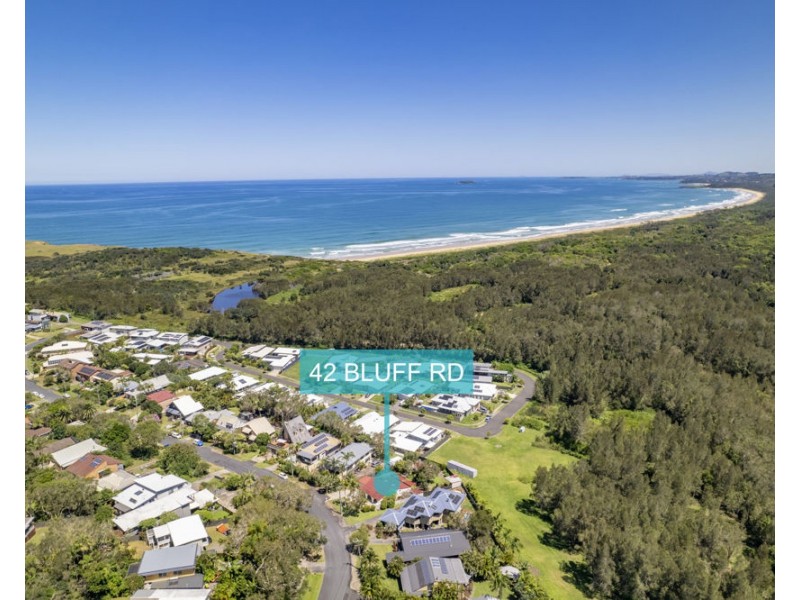 42 Bluff Road, Emerald Beach NSW 2456