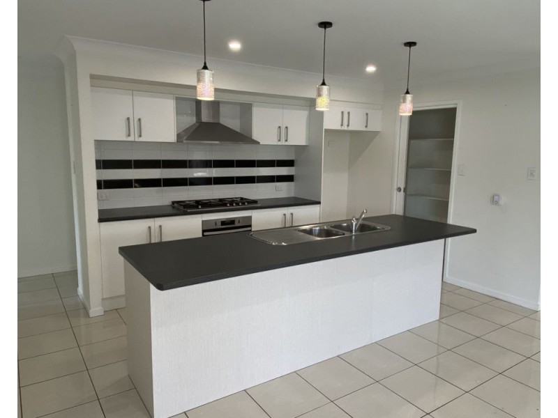 17 Rockpool Avenue, Sandy Beach NSW 2456
