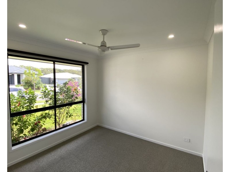 17 Rockpool Avenue, Sandy Beach NSW 2456