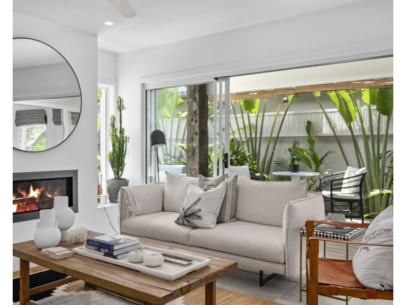 3 Oceanfront Drive, Sapphire Beach NSW 2450