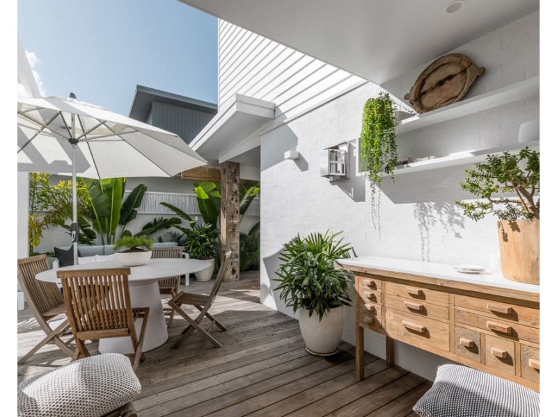 3 Oceanfront Drive, Sapphire Beach NSW 2450