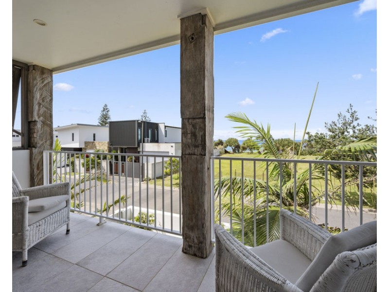 3 Oceanfront Drive, Sapphire Beach NSW 2450