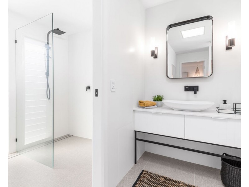 3 Oceanfront Drive, Sapphire Beach NSW 2450