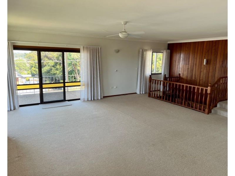 35 Manning Avenue, Coffs Harbour NSW 2450