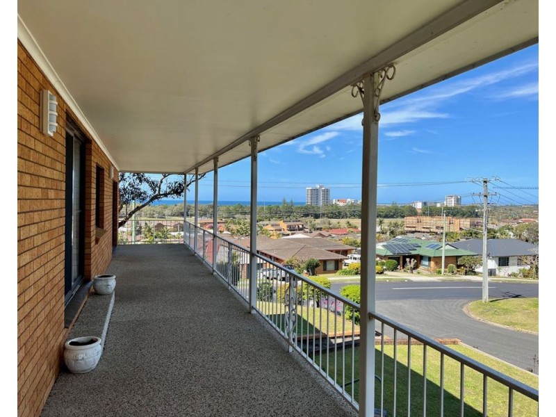 35 Manning Avenue, Coffs Harbour NSW 2450
