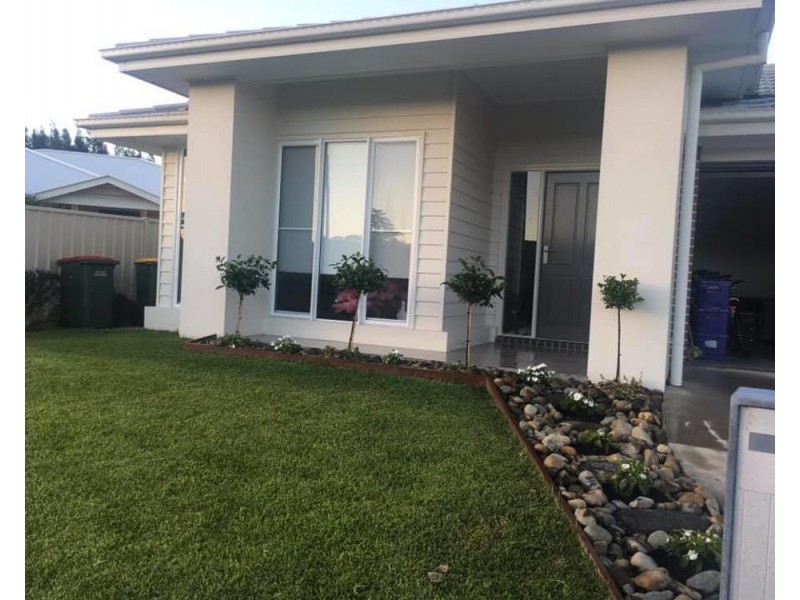 10 Little Cove Road, Emerald Beach NSW 2456
