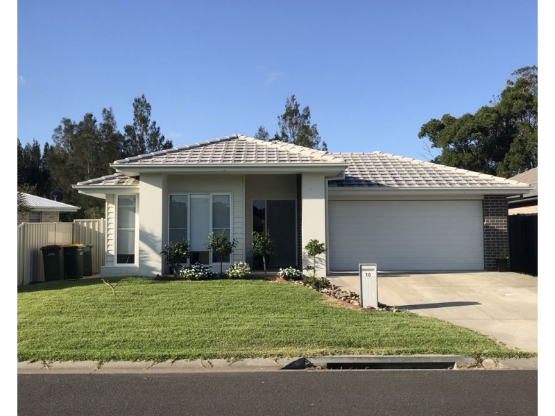 10 Little Cove Road, Emerald Beach NSW 2456