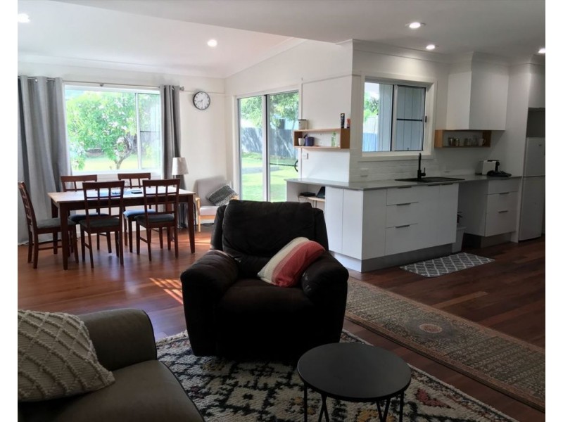 8 Maple Road, Sandy Beach NSW 2456