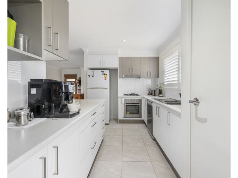 2/17 Sullivans Rd, Moonee Beach NSW 2450