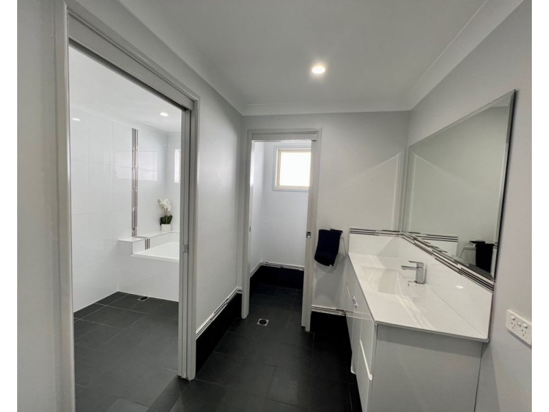 25 Burridge Avenue, North Boambee Valley NSW 2450