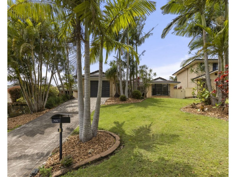 6 Ocean Links Close, Safety Beach NSW 2456