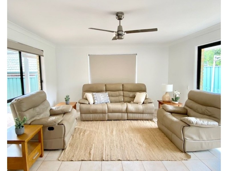 6 Ocean Links Close, Safety Beach NSW 2456