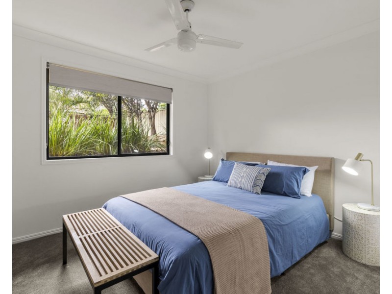 6 Ocean Links Close, Safety Beach NSW 2456