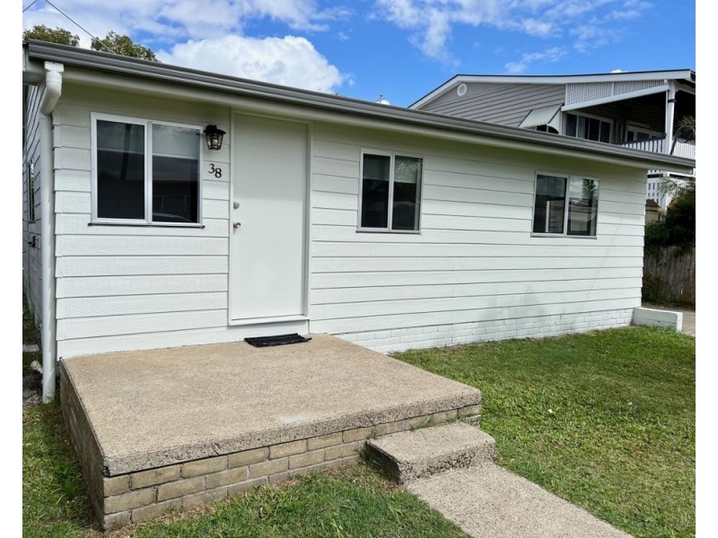 38 Schafer Street, Red Rock NSW 2456