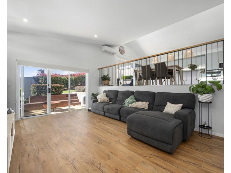 17 Parkland Parade, Coffs Harbour NSW 2450