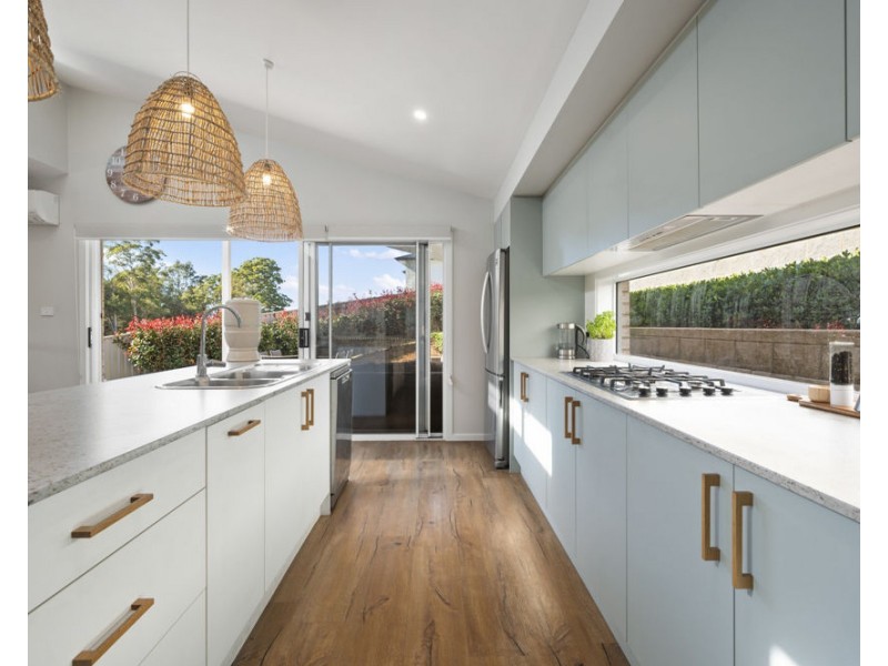 17 Parkland Parade, Coffs Harbour NSW 2450