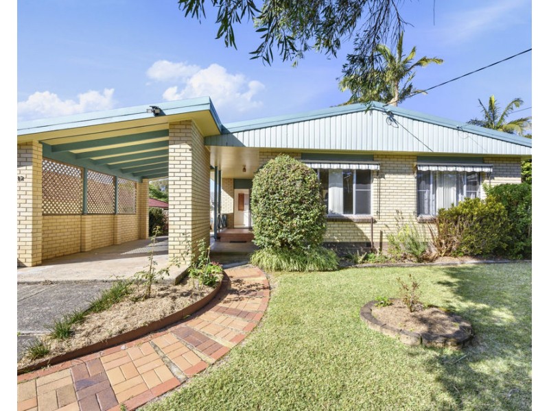 12 Fishermans Drive, Emerald Beach NSW 2456