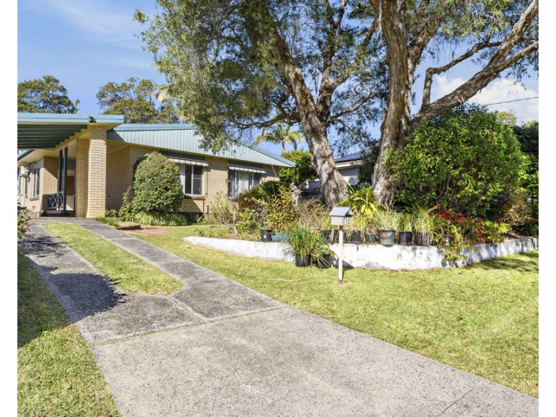 12 Fishermans Drive, Emerald Beach NSW 2456