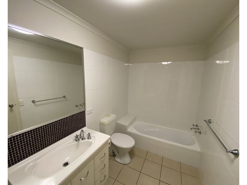 6/4 First Avenue, Sawtell NSW 2452