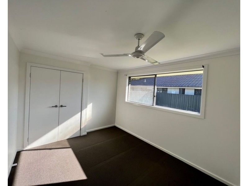 4 April Street, Sandy Beach NSW 2456