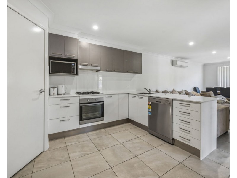 14 & 14A Seabeach Street, Sandy Beach NSW 2456
