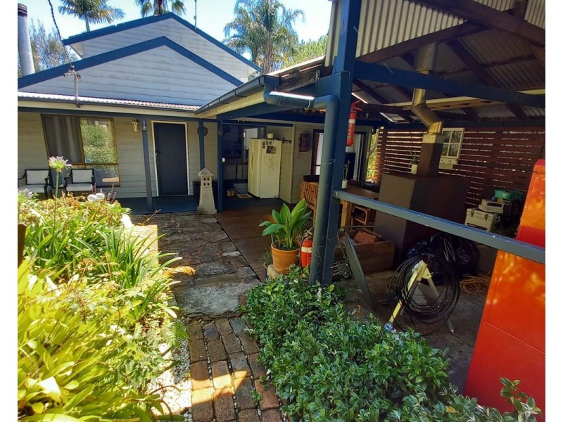12 Grafton Street, Nana Glen NSW 2450