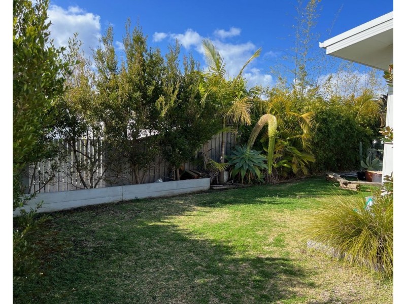 12 Cherry Street, Sapphire Beach NSW 2450