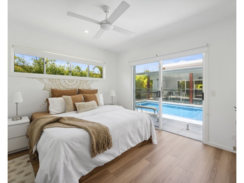 12 Cherry Street, Sapphire Beach NSW 2450